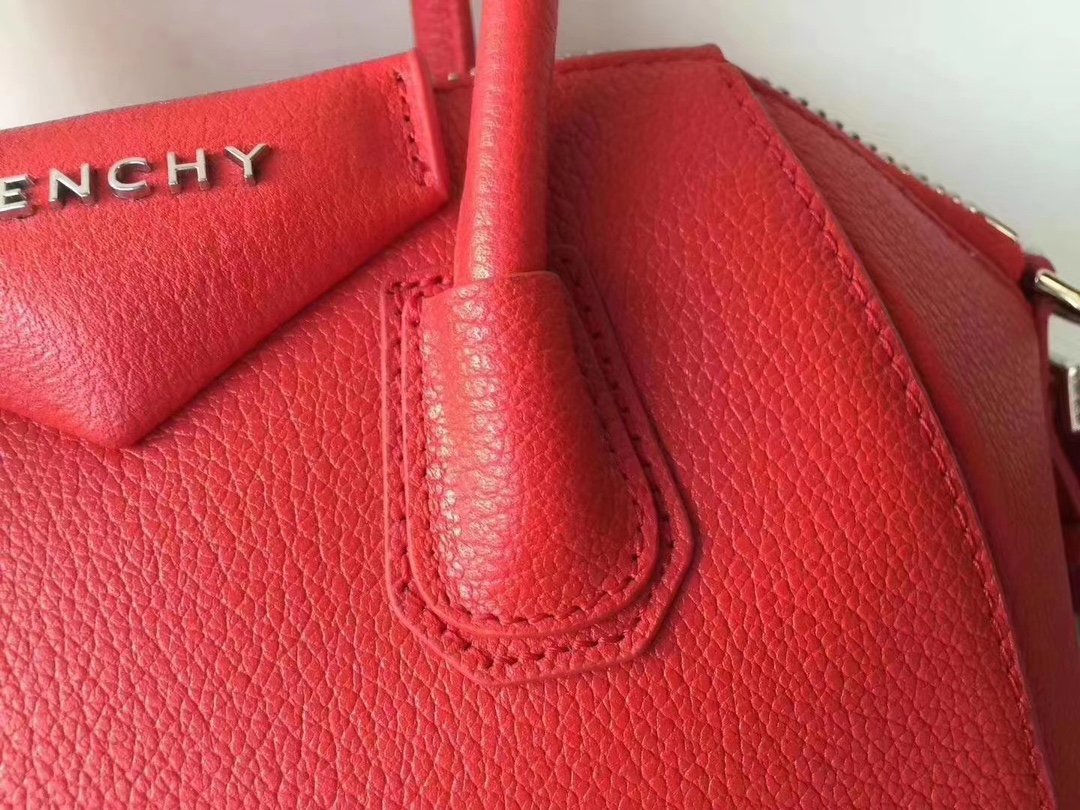 Givenchy Antigona Mini