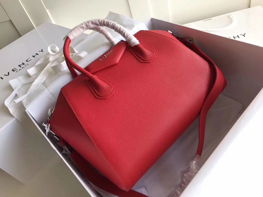 Givenchy Antigona Medium