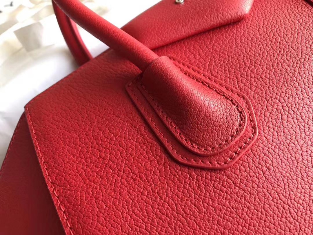 Givenchy Antigona Medium