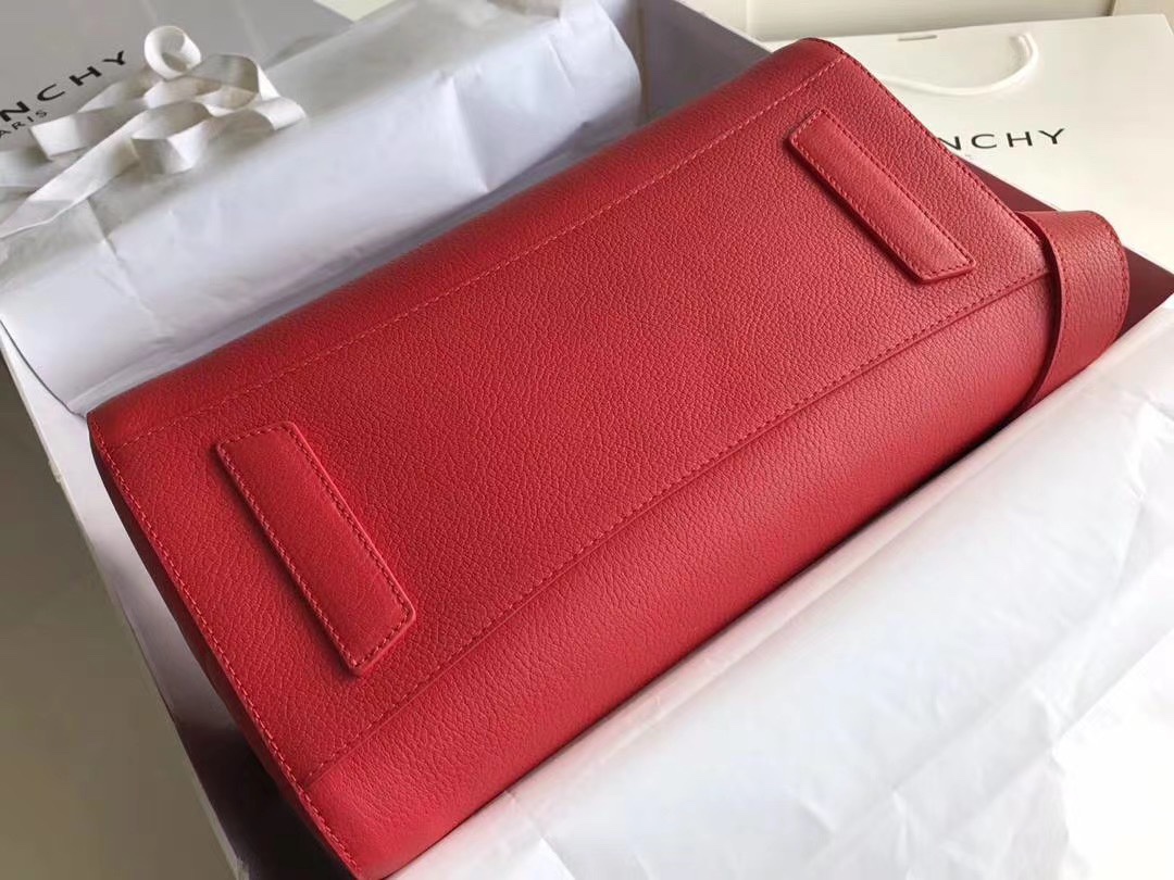 Givenchy Antigona Medium
