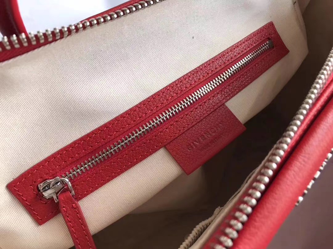 Givenchy Antigona Medium