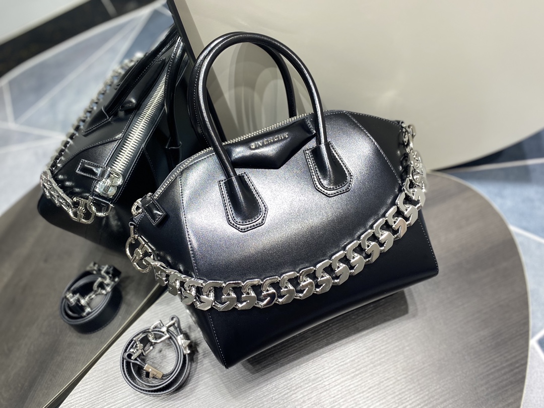 Givenchy Antigona Bag