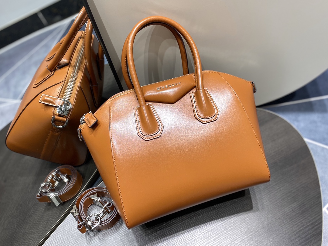 Givenchy Antigona Bag