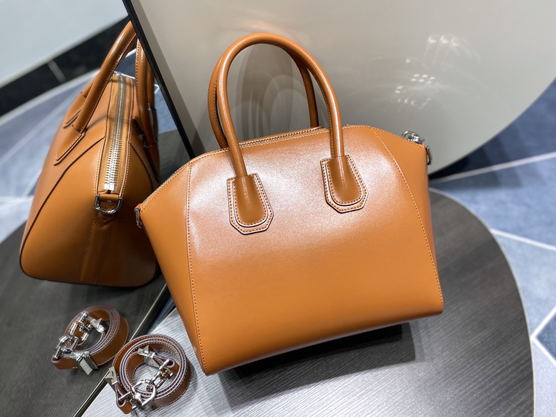 Givenchy Antigona Bag