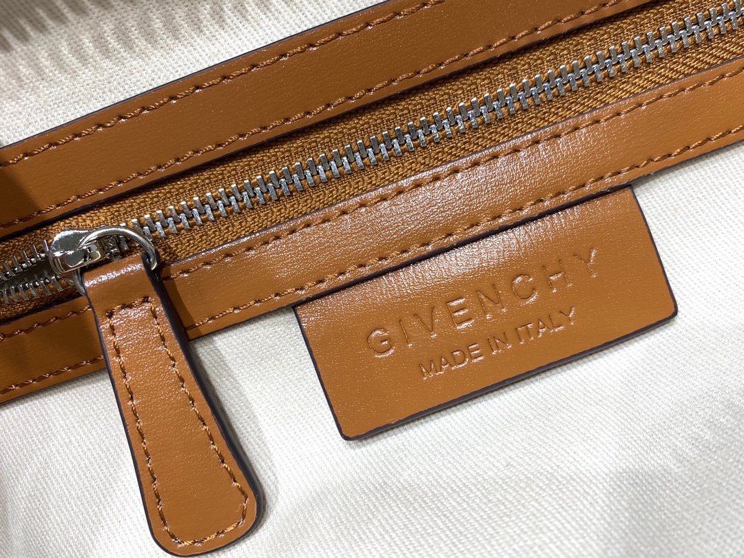 Givenchy Antigona Bag