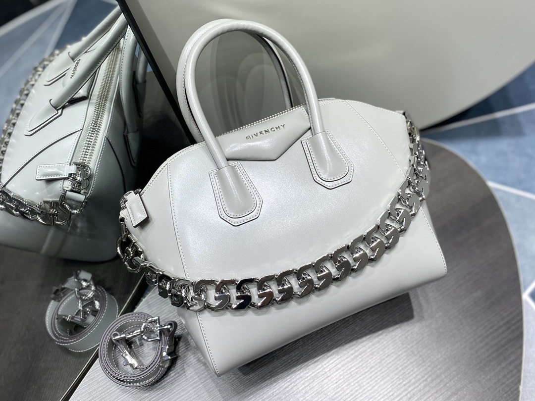 Givenchy Antigona Bag