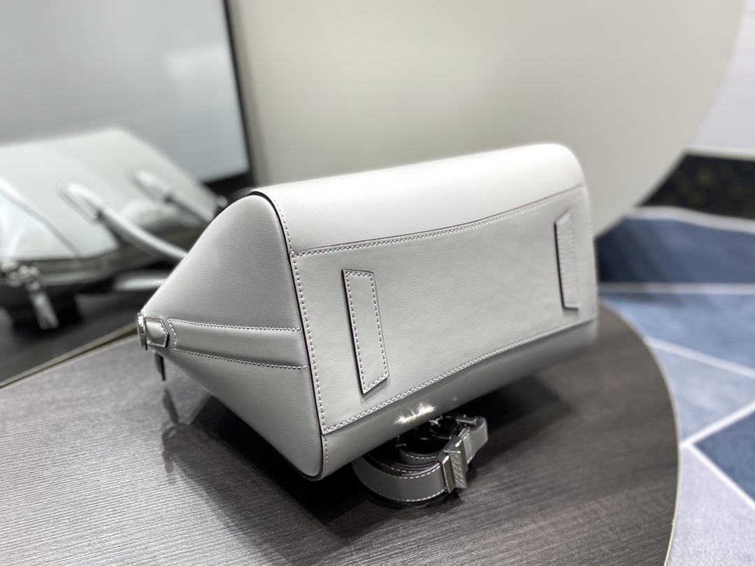 Givenchy Antigona Bag