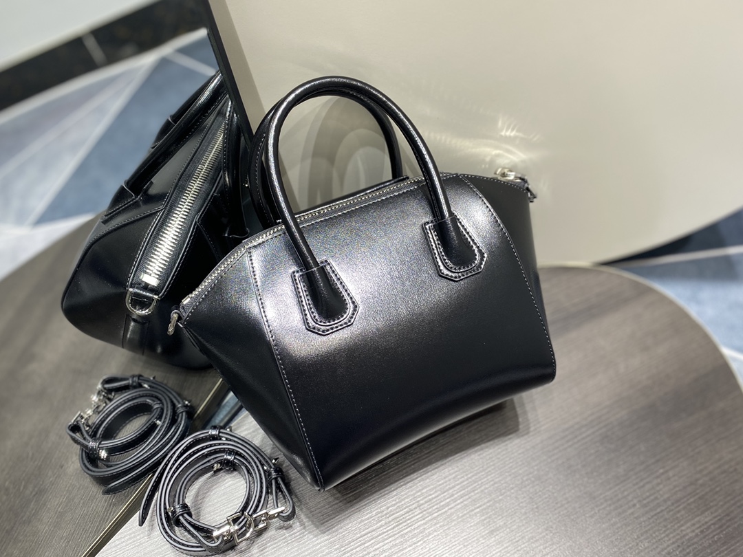 Givenchy Antigona Small Bag