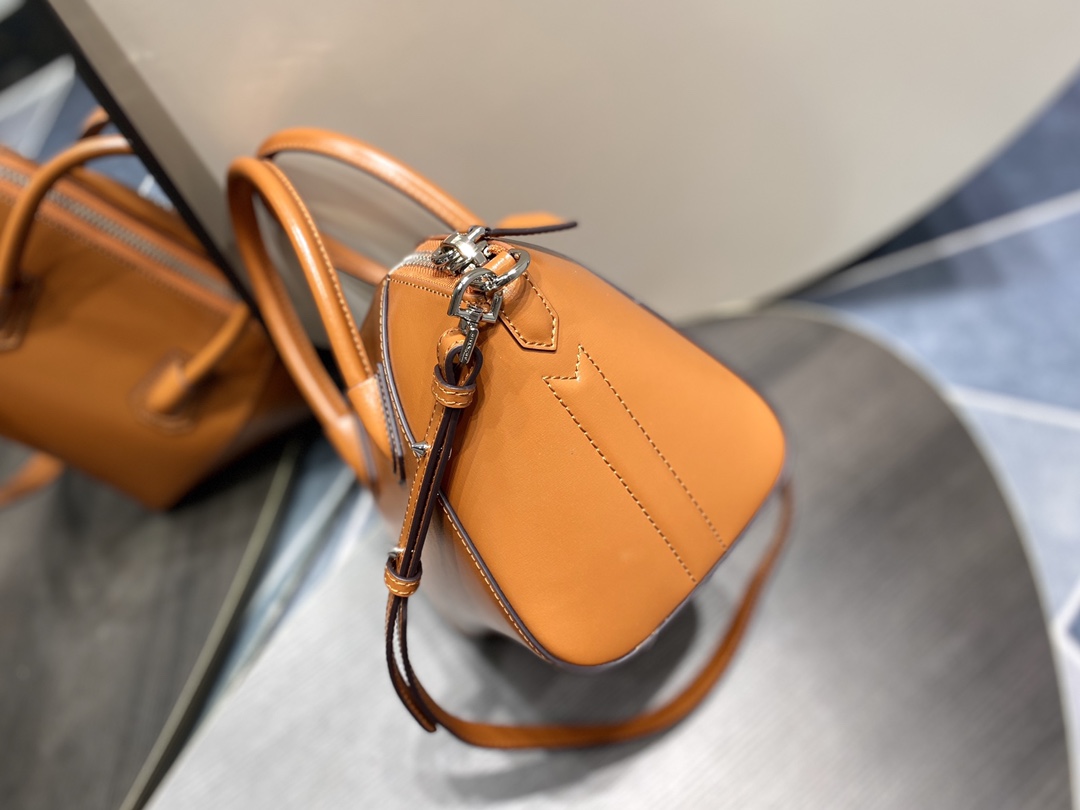 Givenchy Antigona Small Bag