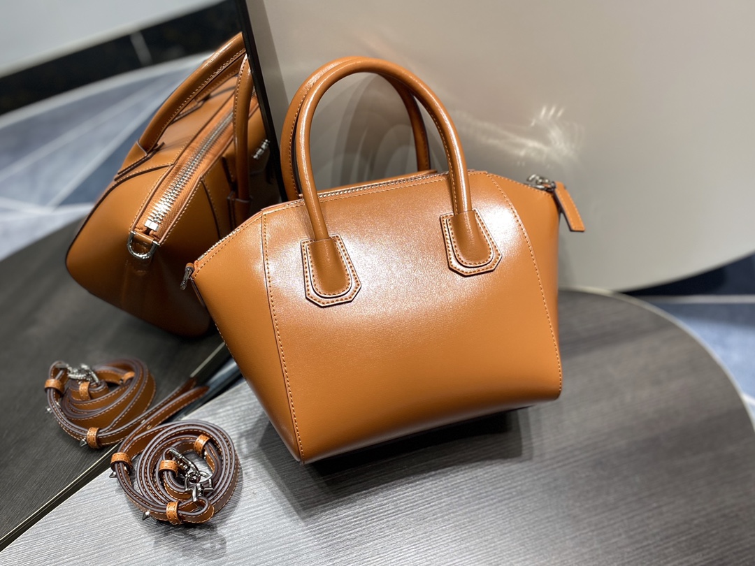 Givenchy Antigona Small Bag