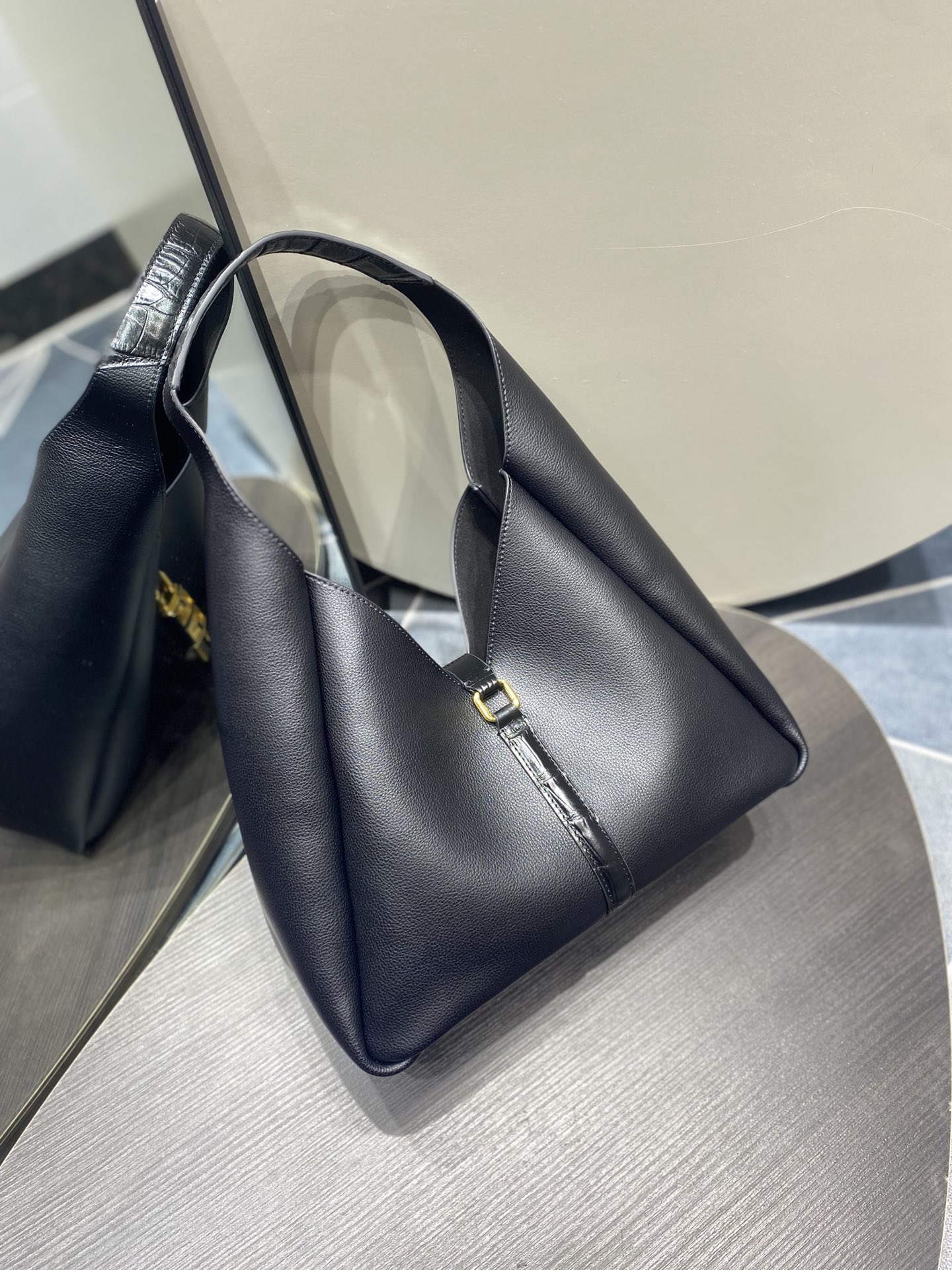 Givenchy G-Hobo  Medium