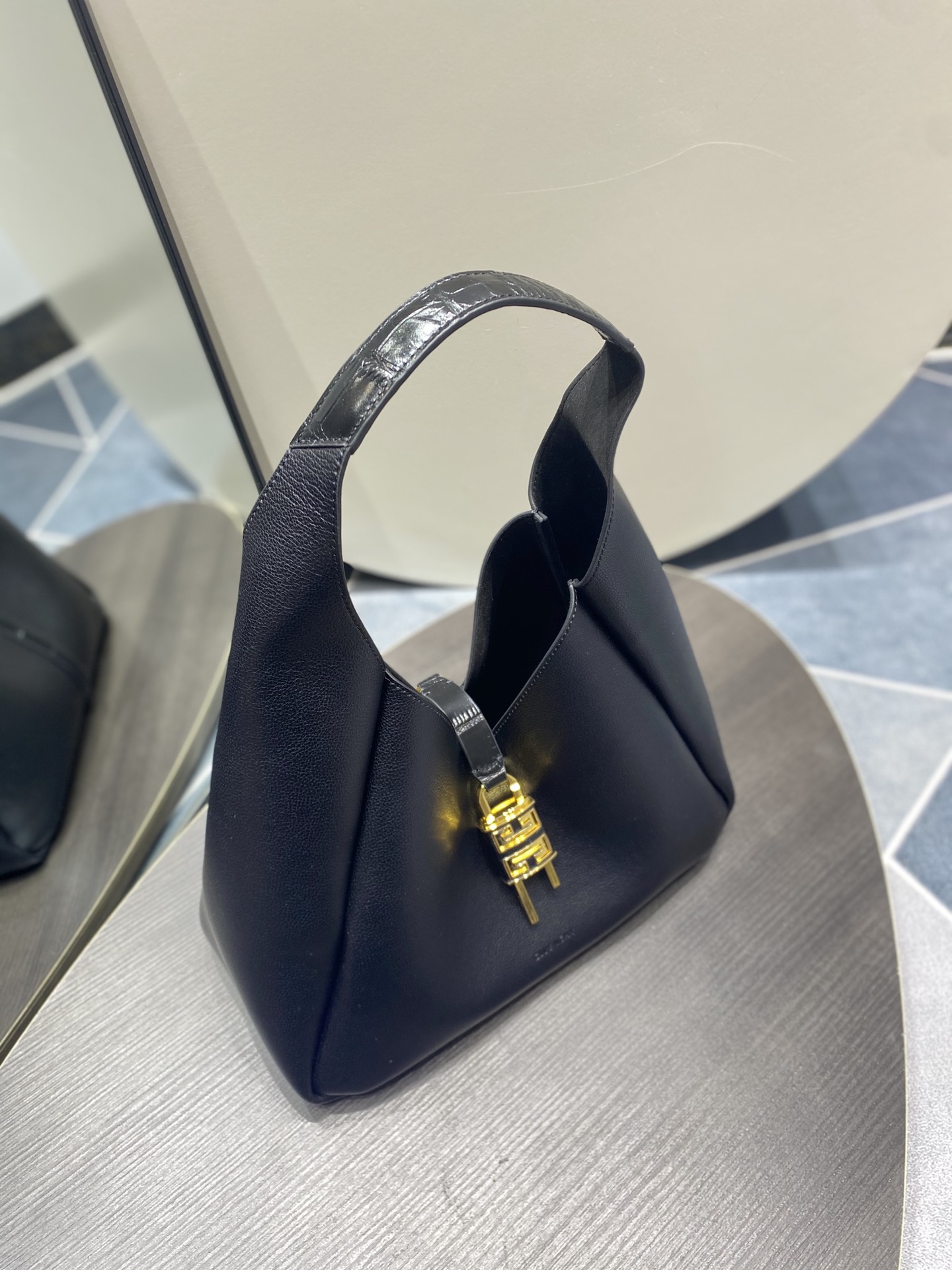 Givenchy G-Hobo  Medium