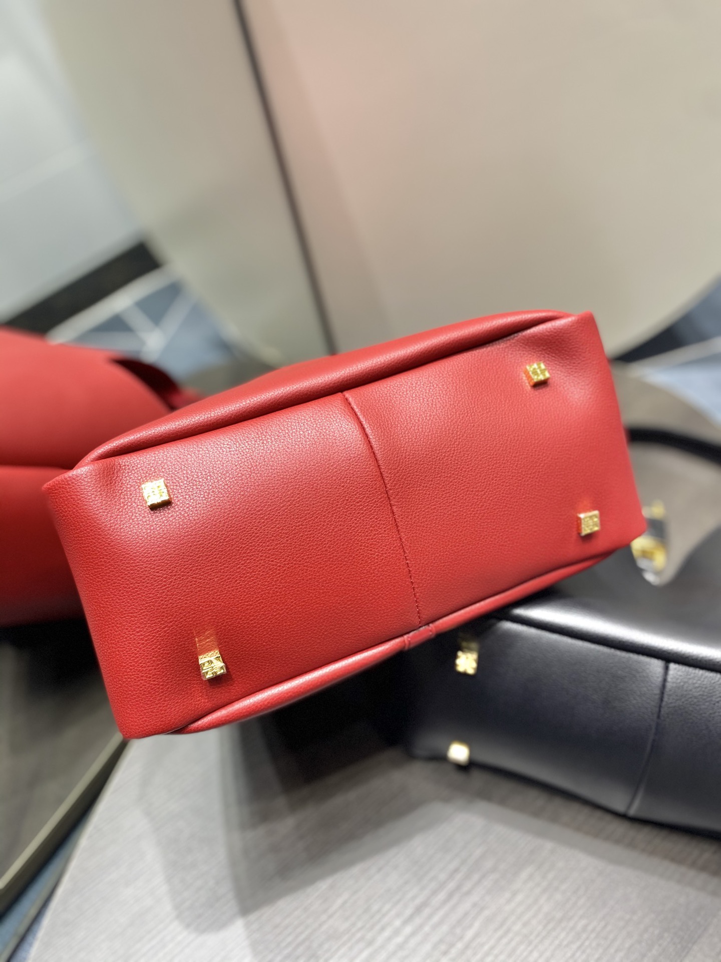 Givenchy G-Hobo  Medium