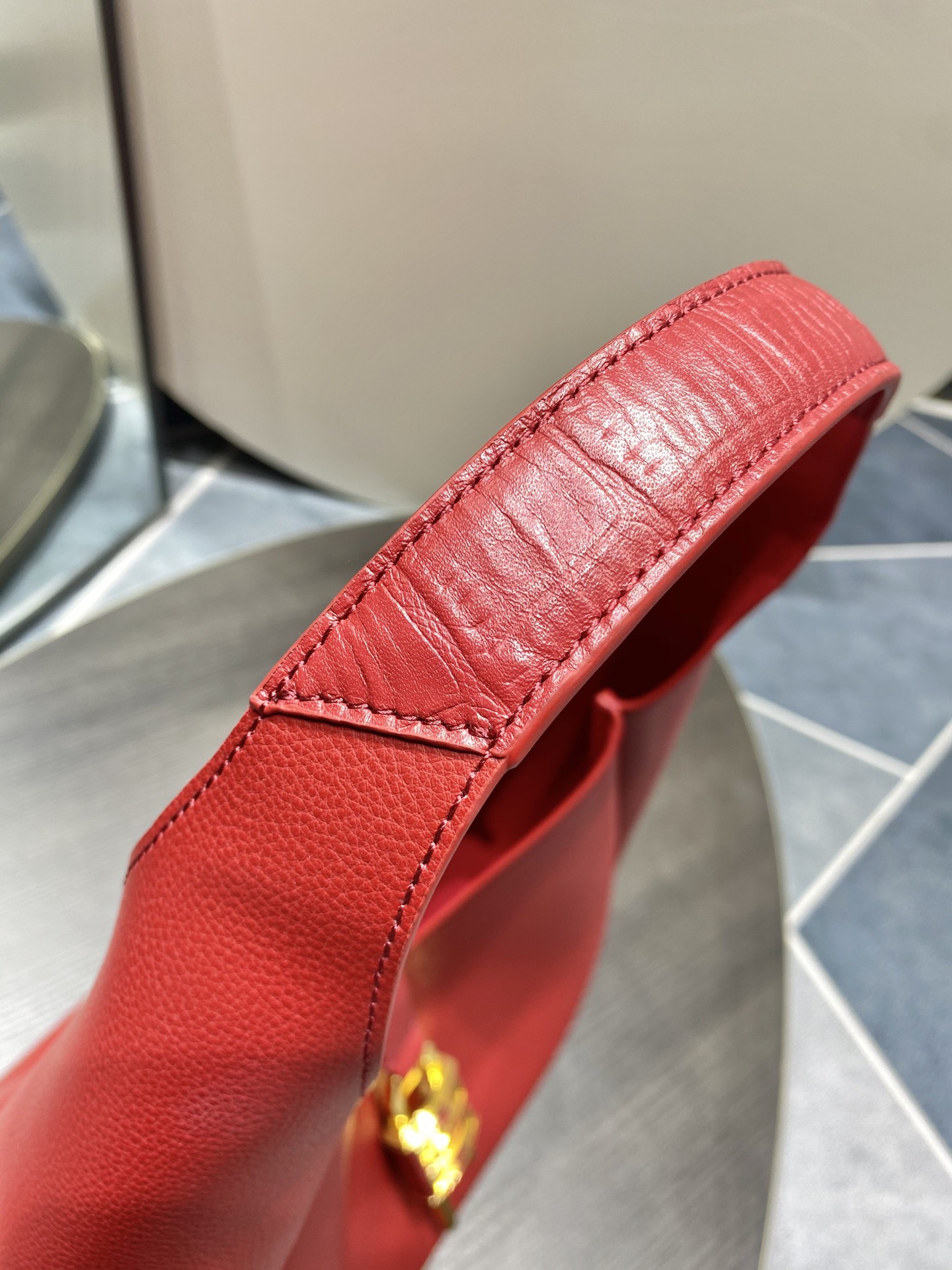 Givenchy G-Hobo  Medium