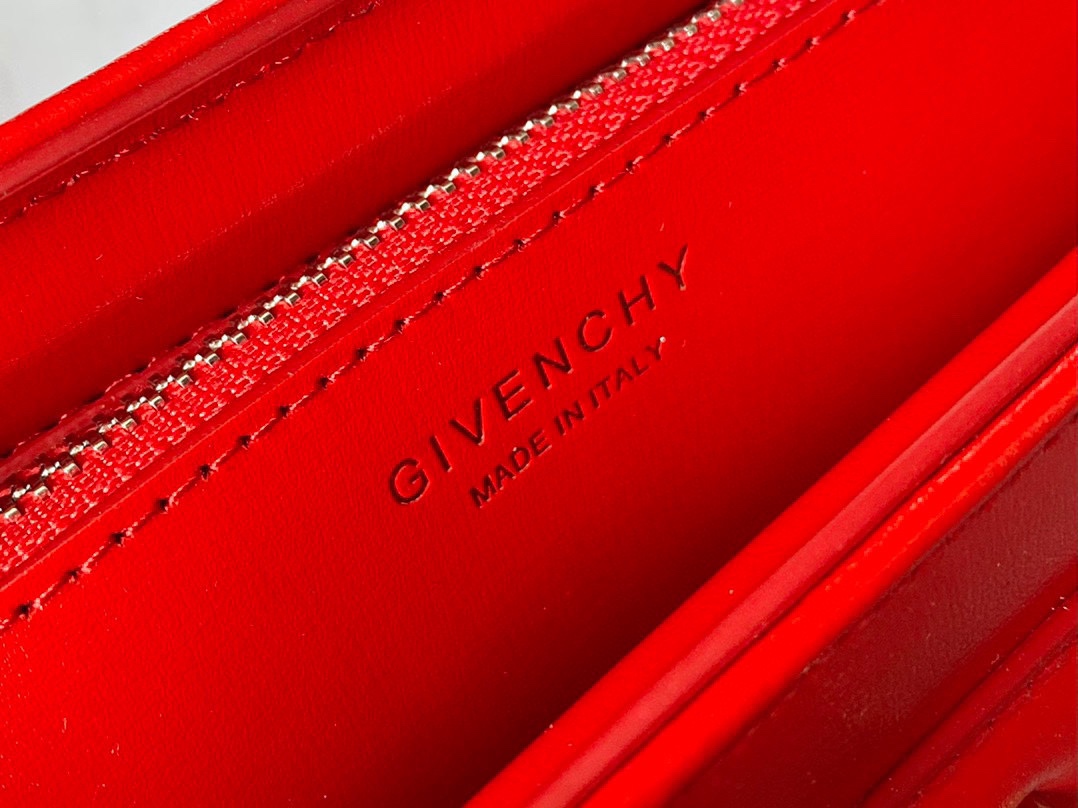 Givenchy Antigona Lock Soft