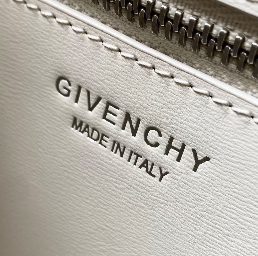Givenchy Antigona Lock Soft