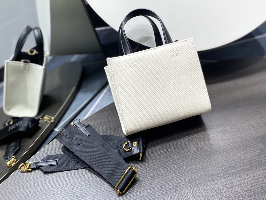 Givenchy Cabas G-tote Mini