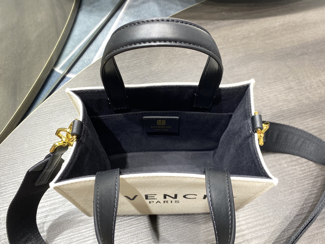 Givenchy Cabas G-tote Mini