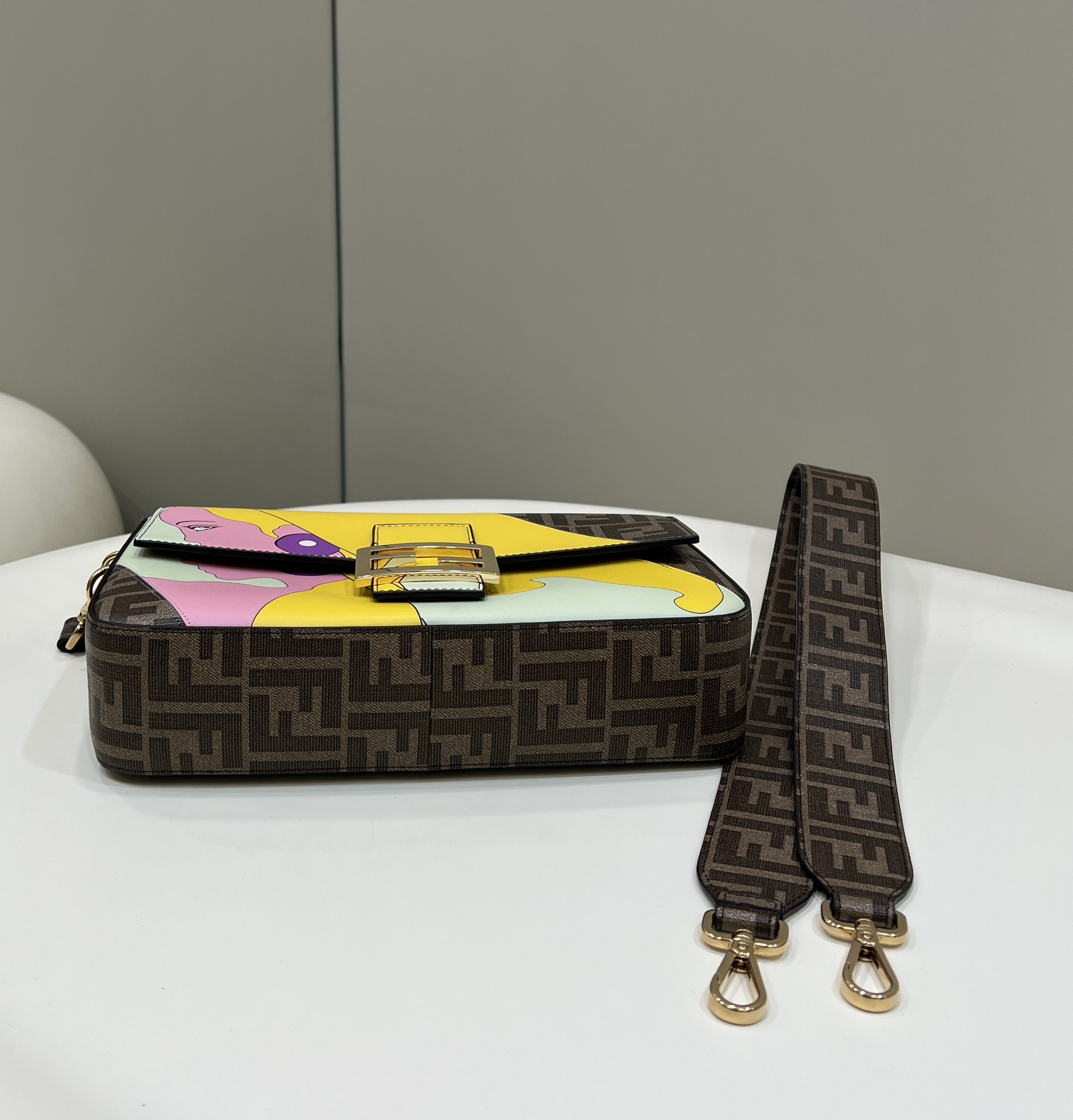 F**di  baguette  medium handbag