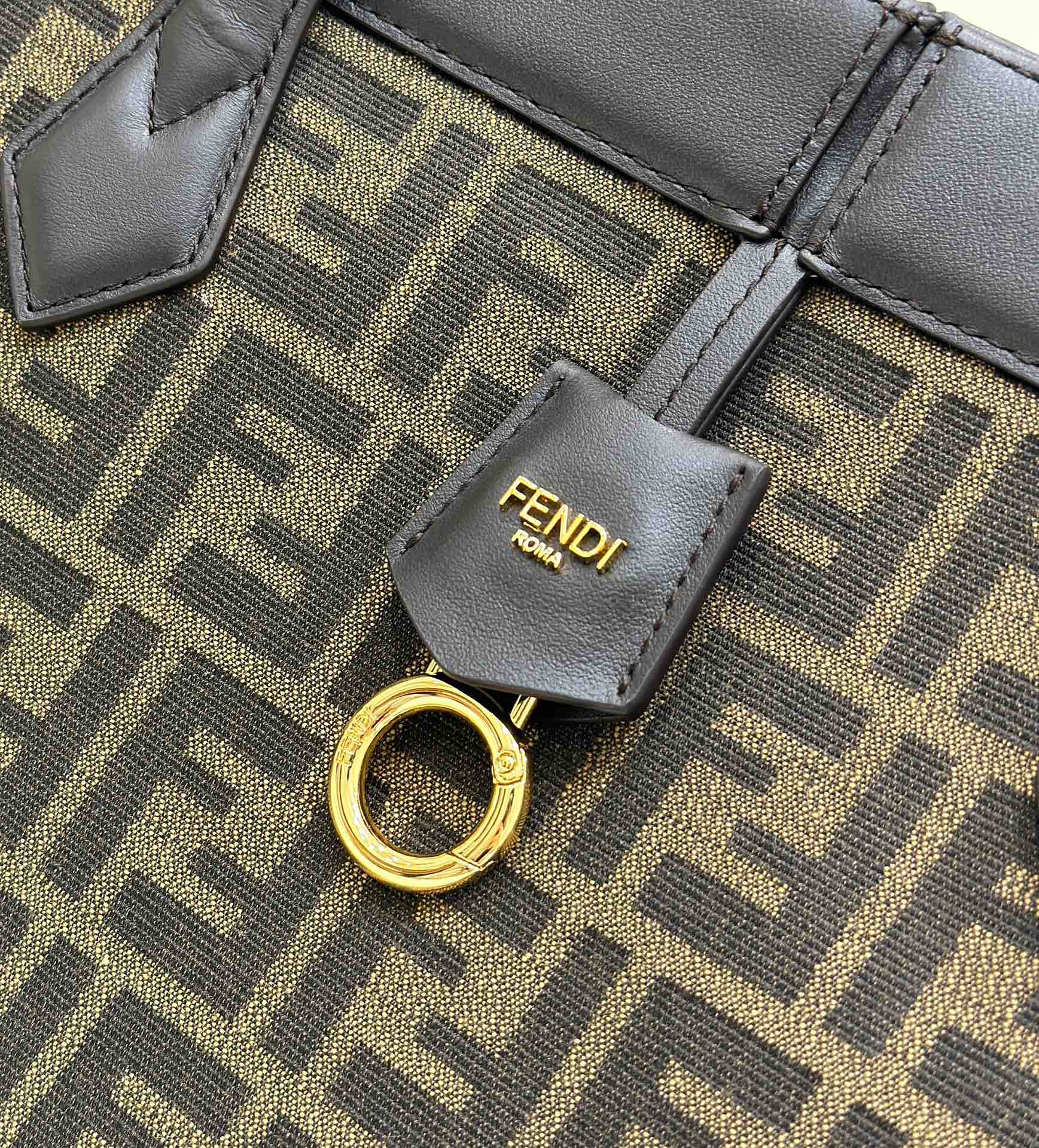 F**di origami large bag