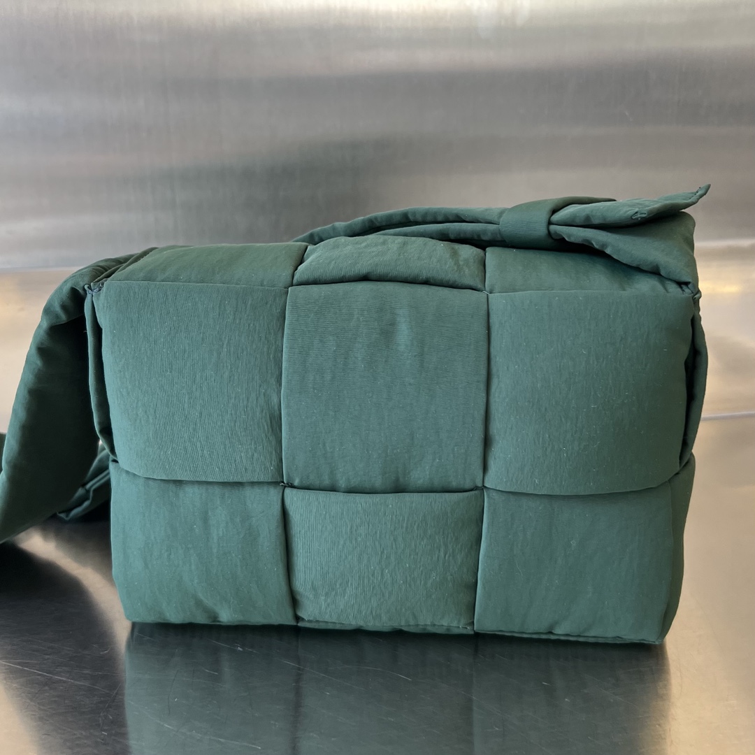 bottga Ve*ne*ta small bag