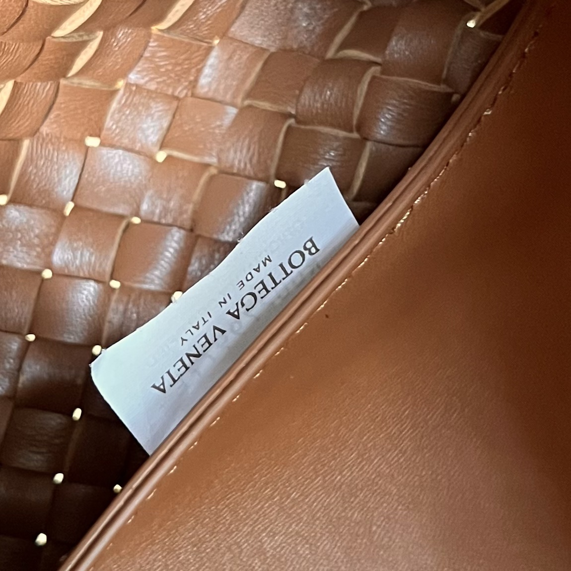 bo*te*ga Ve*ne*ta cabat large bag