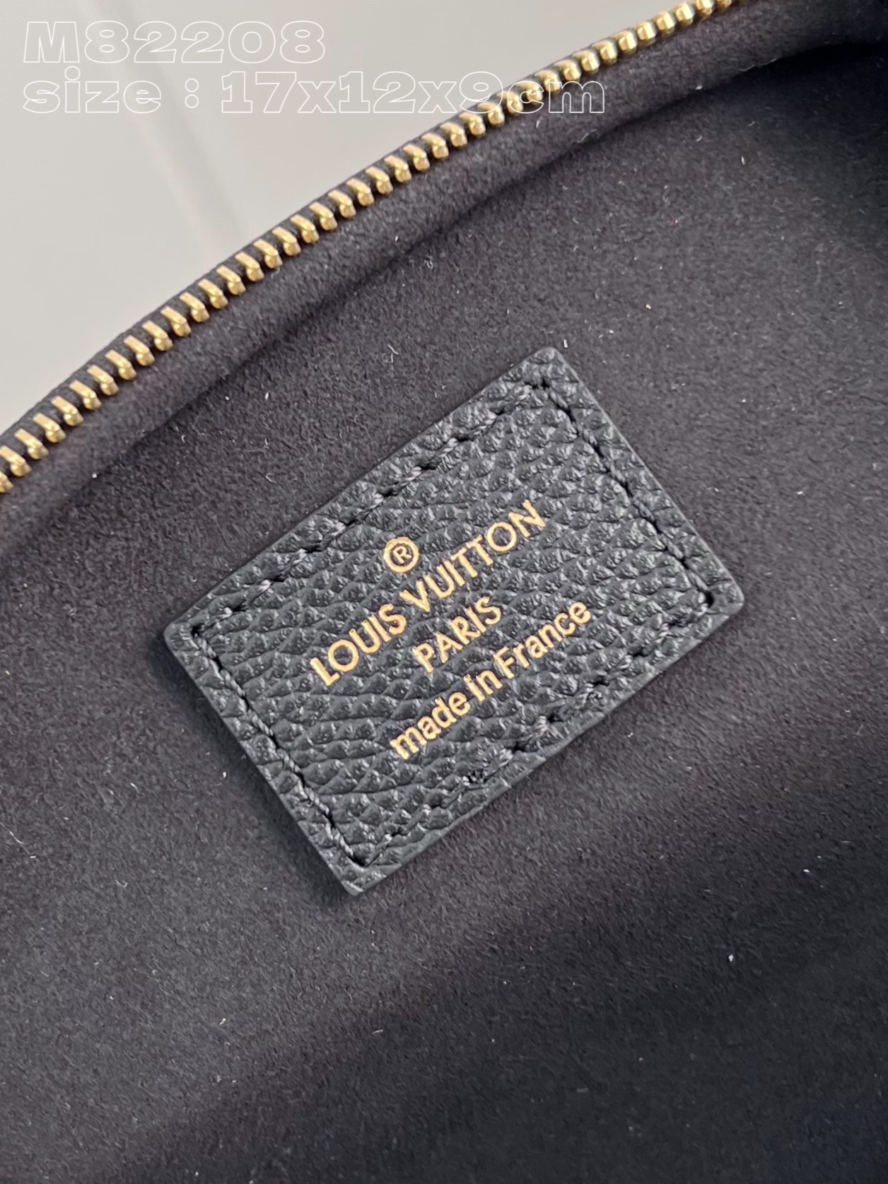 l**is V*t*n mini bumbag