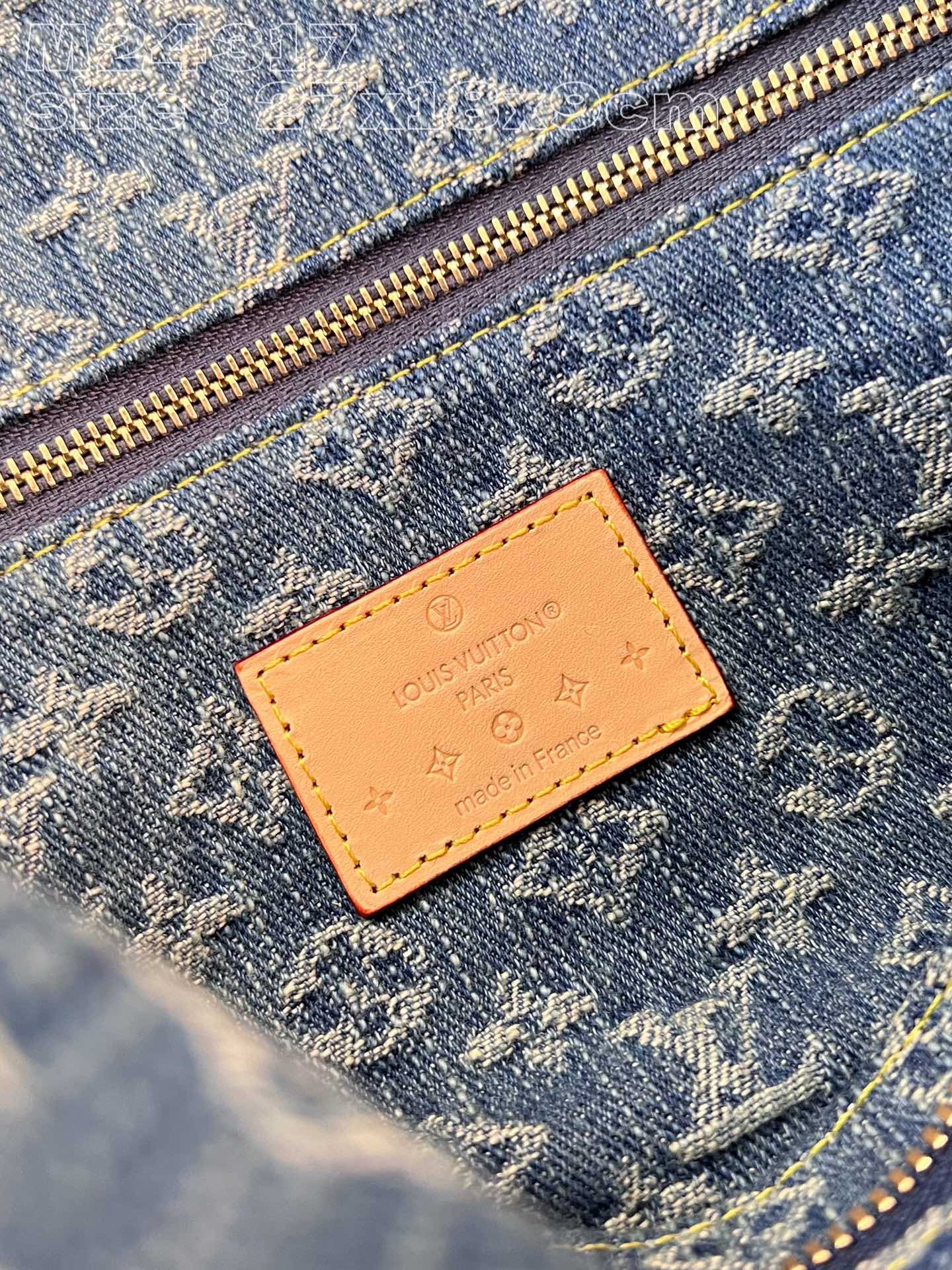 l**is V*t*n pochette cosmétique gm