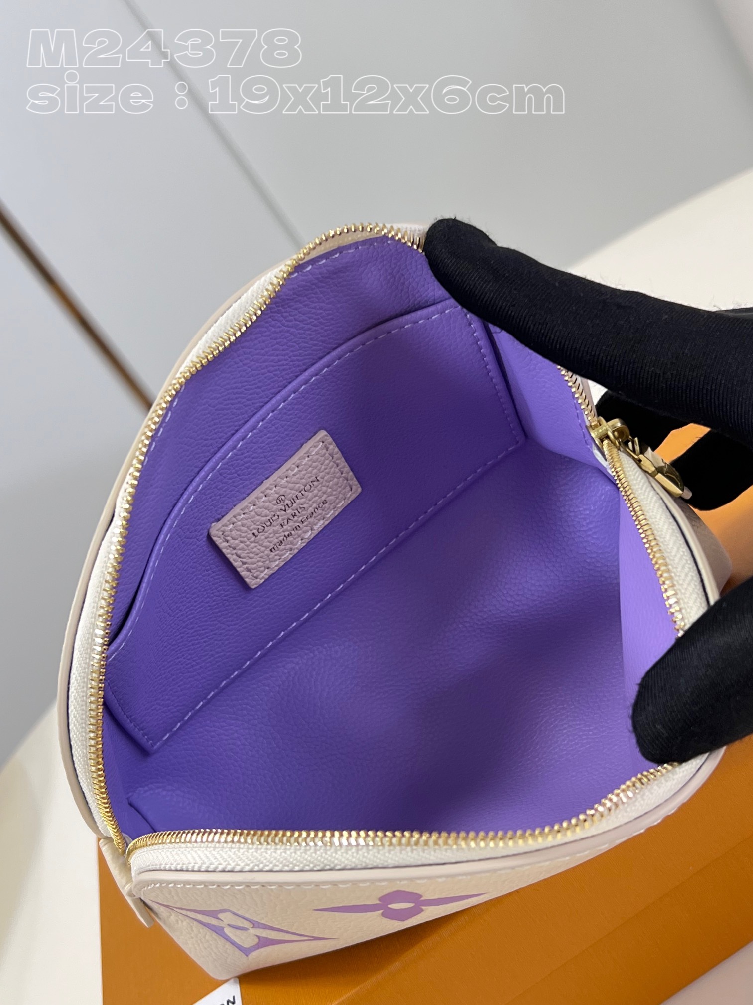 l**is V*t*n pochette cosmetique handbag