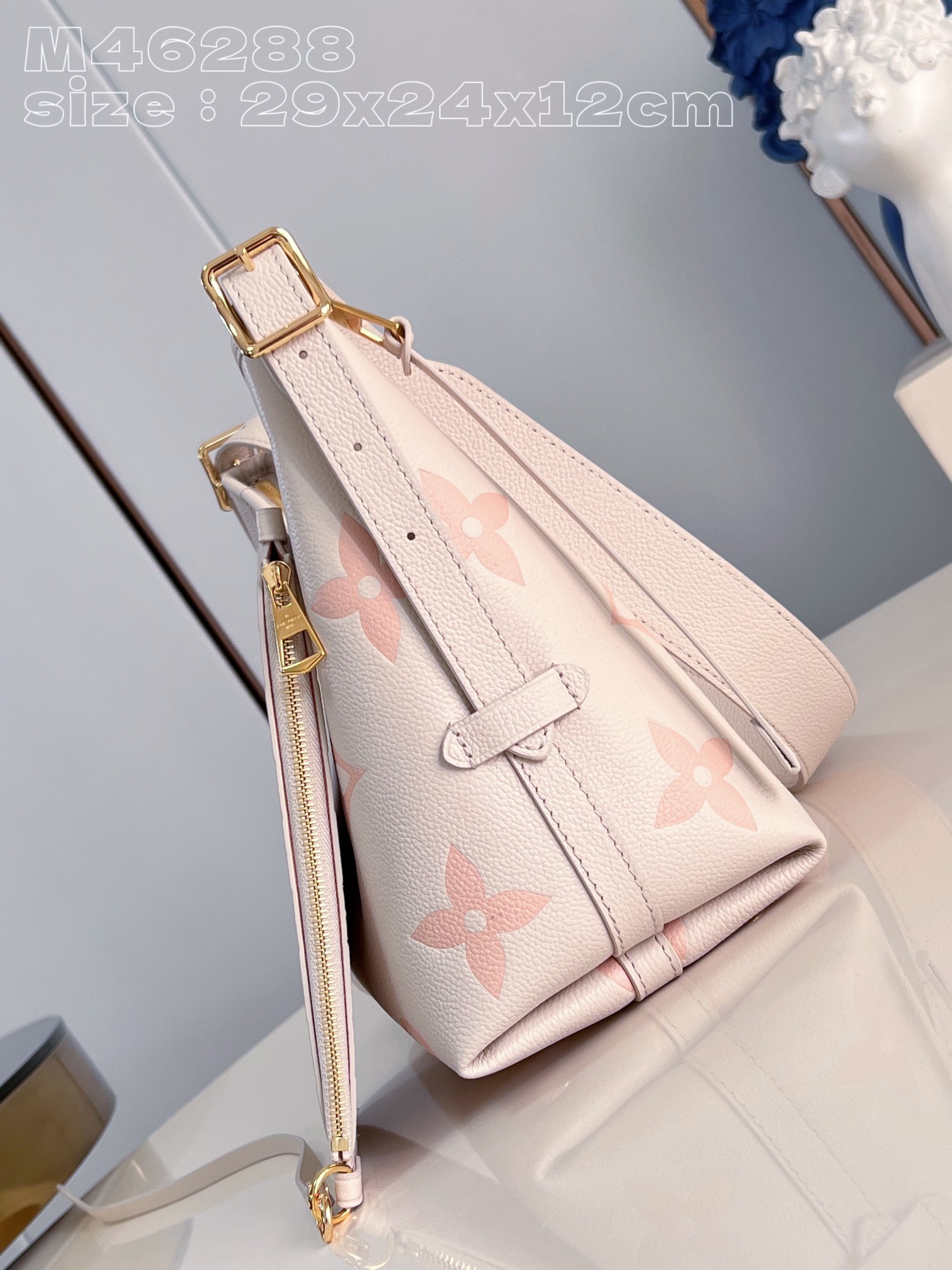 l**is V*t*n carryall pm bag