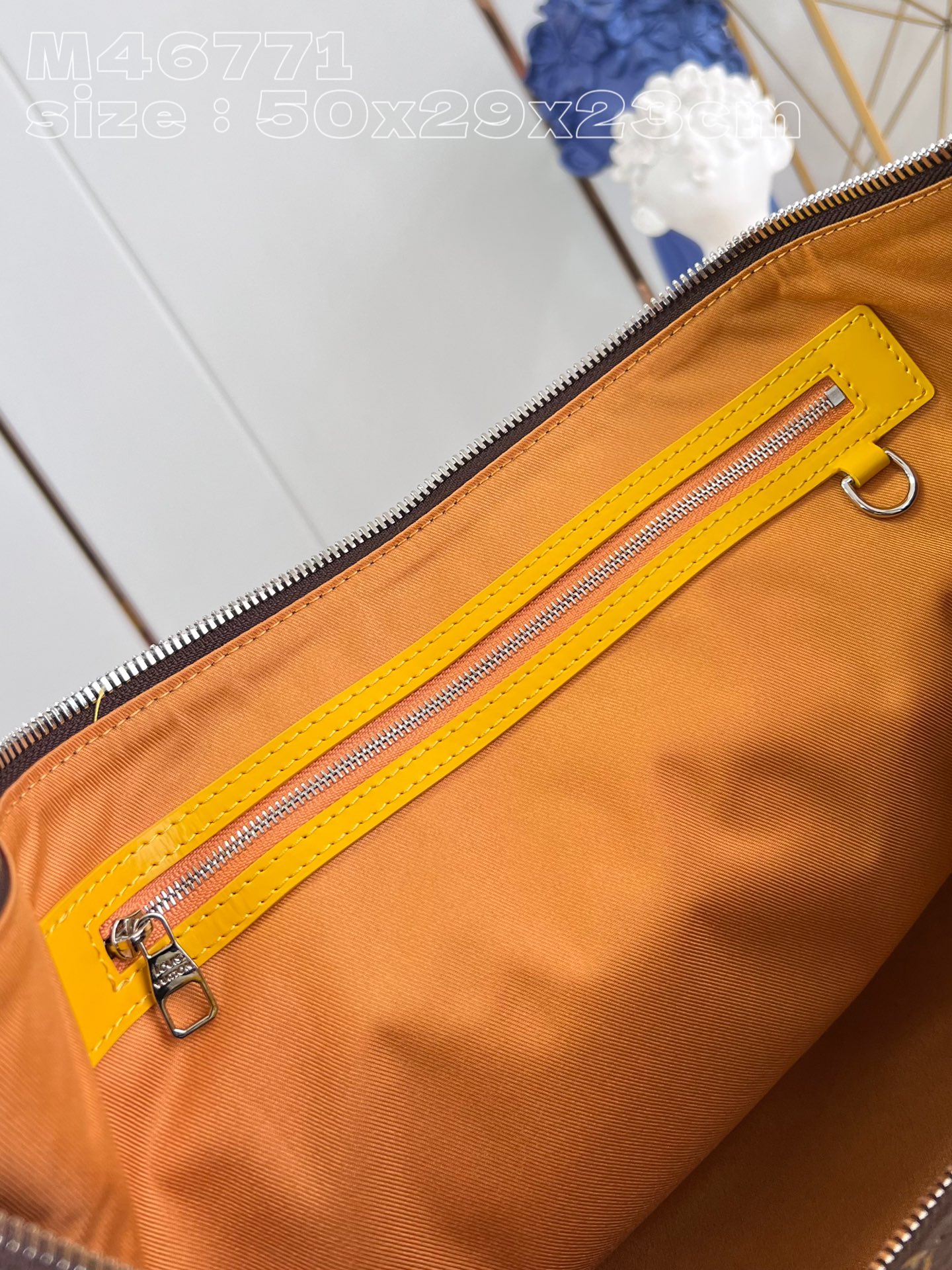 l**is V*t*n keepall bandoulière 50