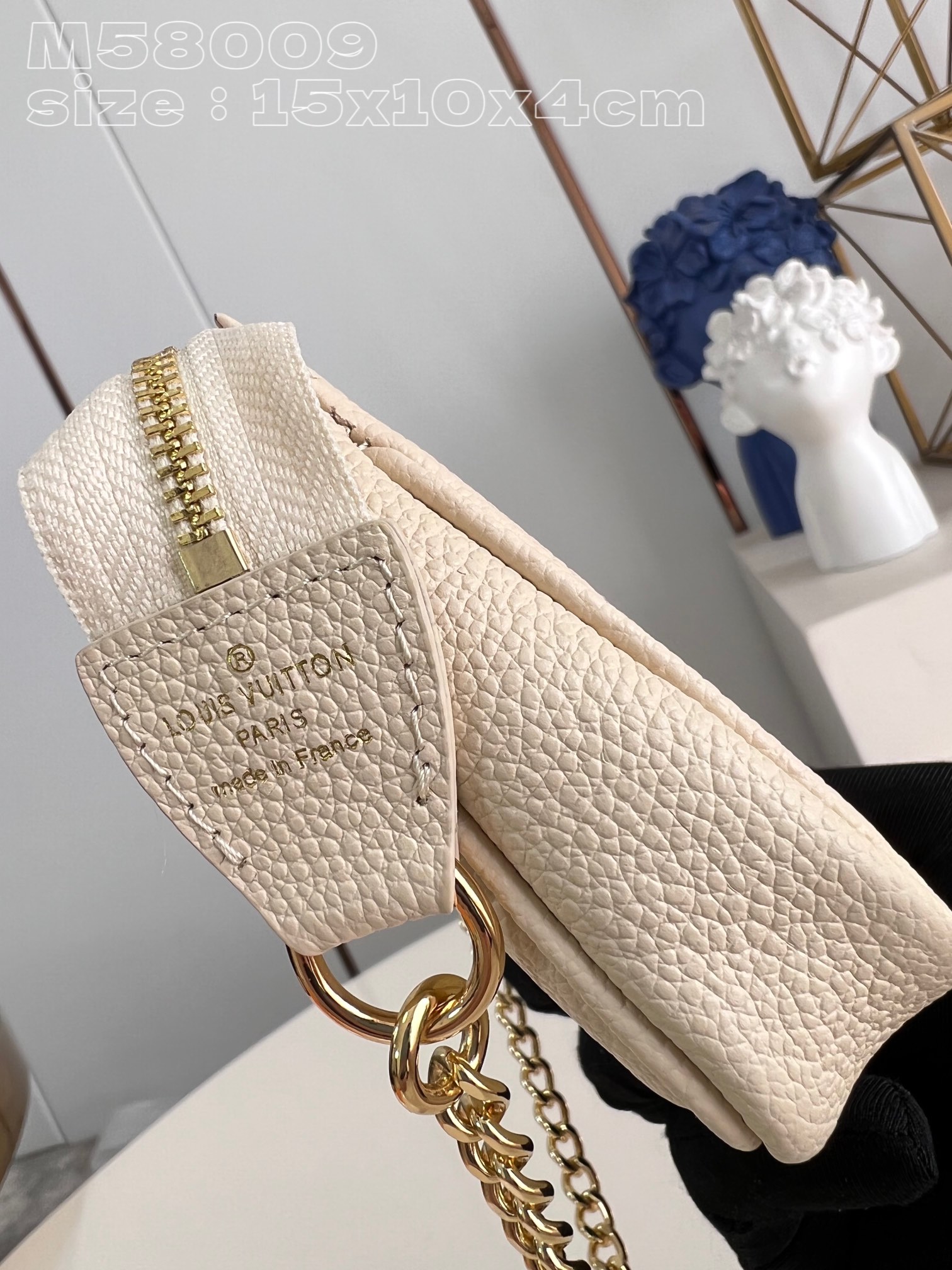 l**is V*t*n mini pochette accessoires handbag