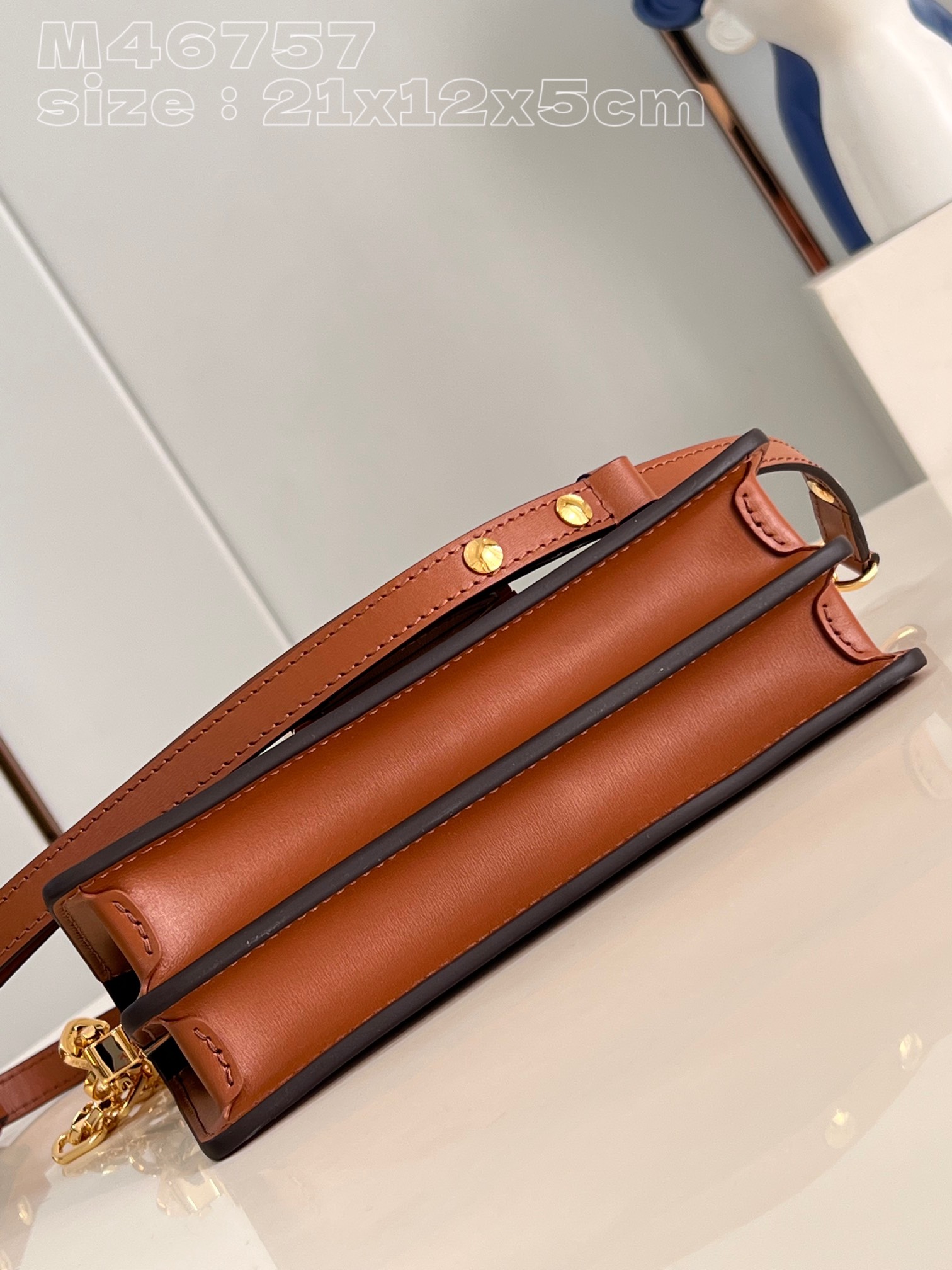 l**is V*t*n dauphine east west handbag
