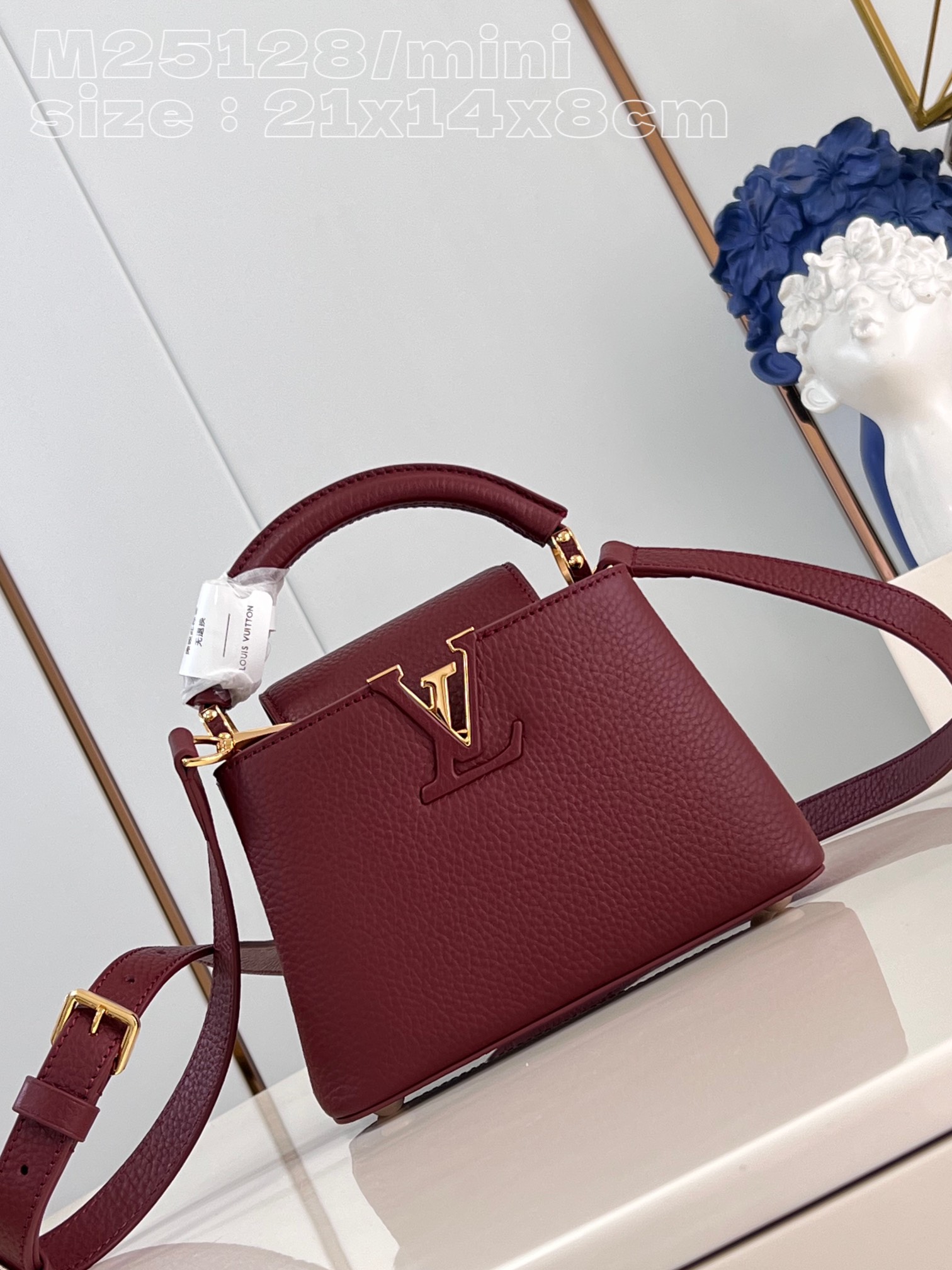 l**is V*t*n capucines mini handbag