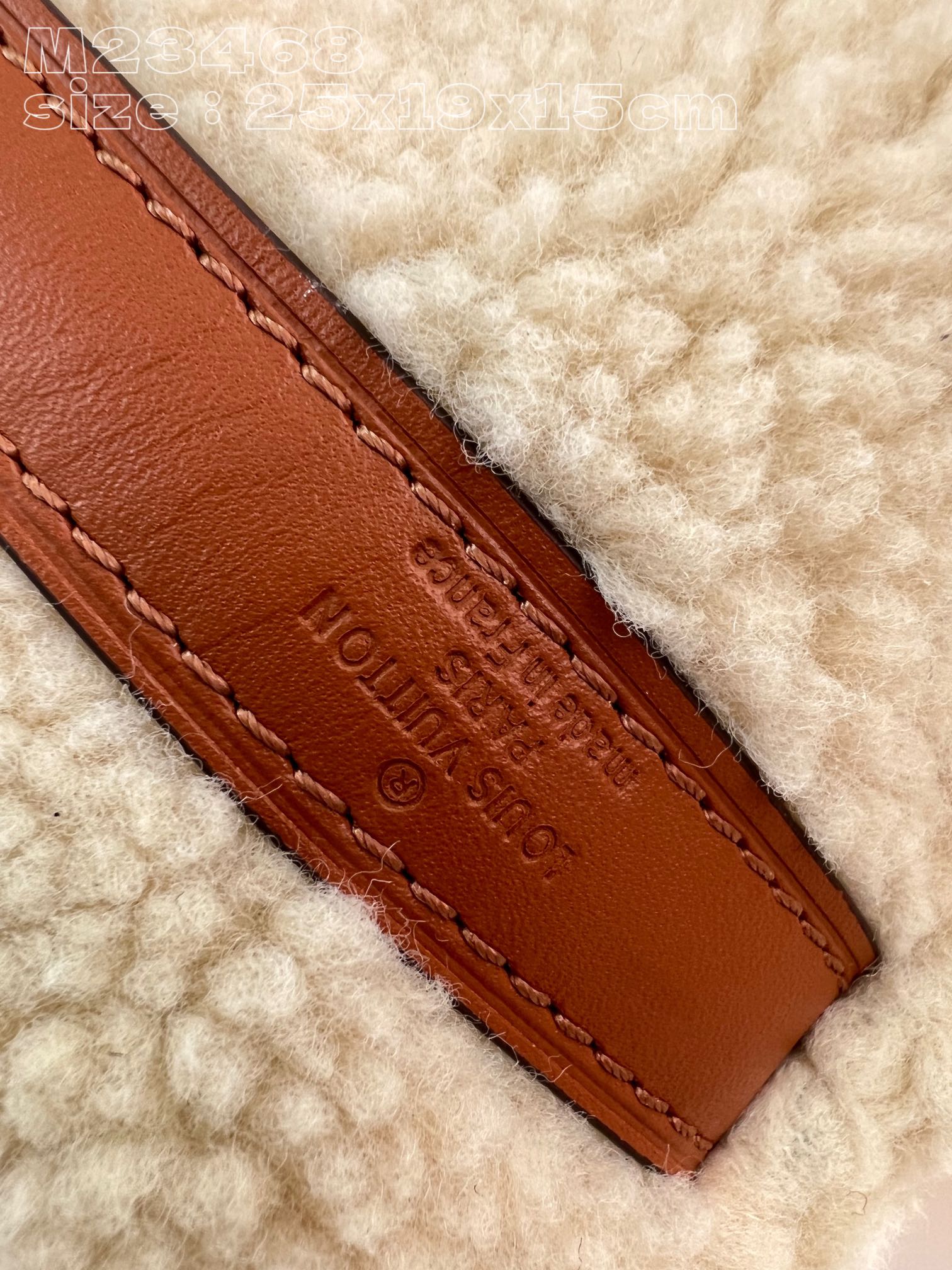 l**is V*t*n speedy bandoulière 25
