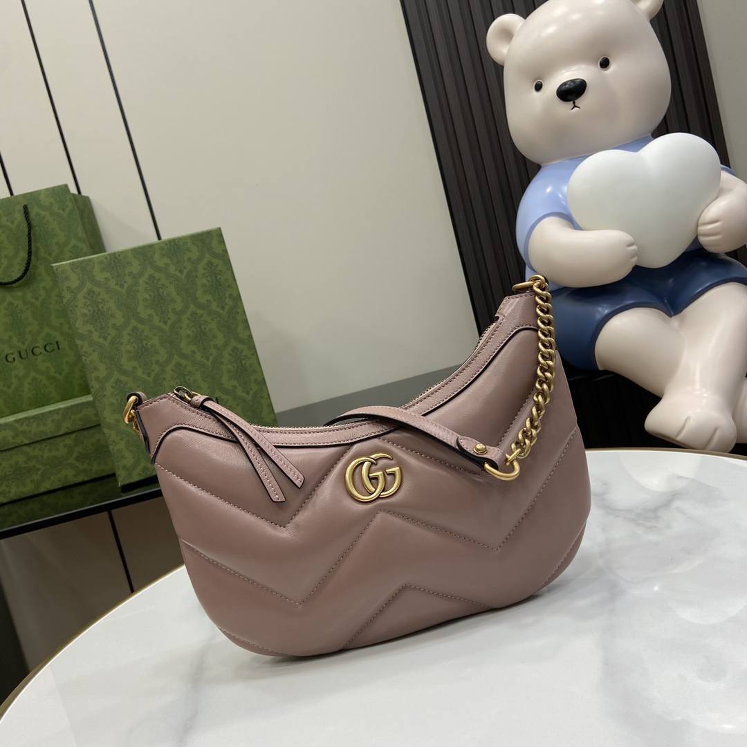 G*u*i gg marmont small shoulder bag