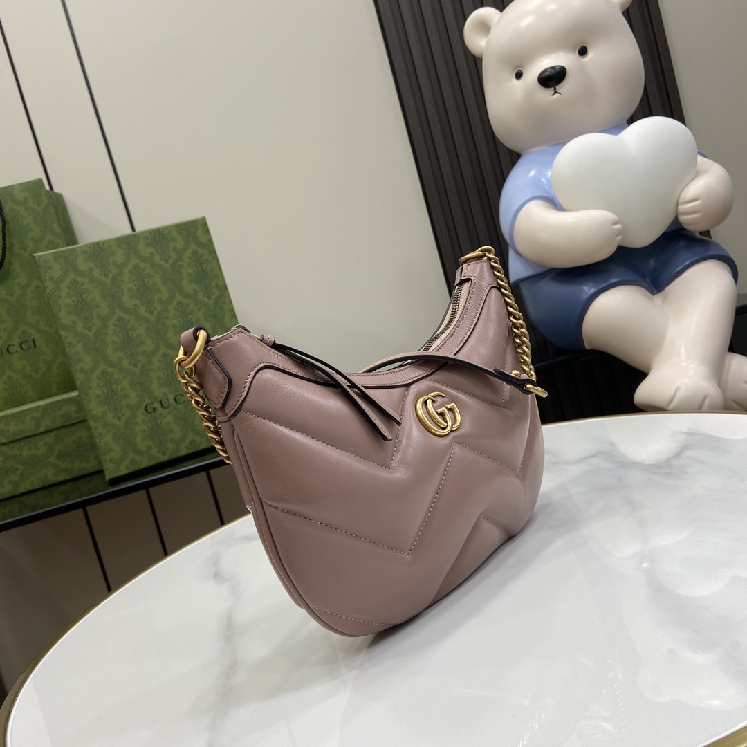 G*u*i gg marmont small shoulder bag