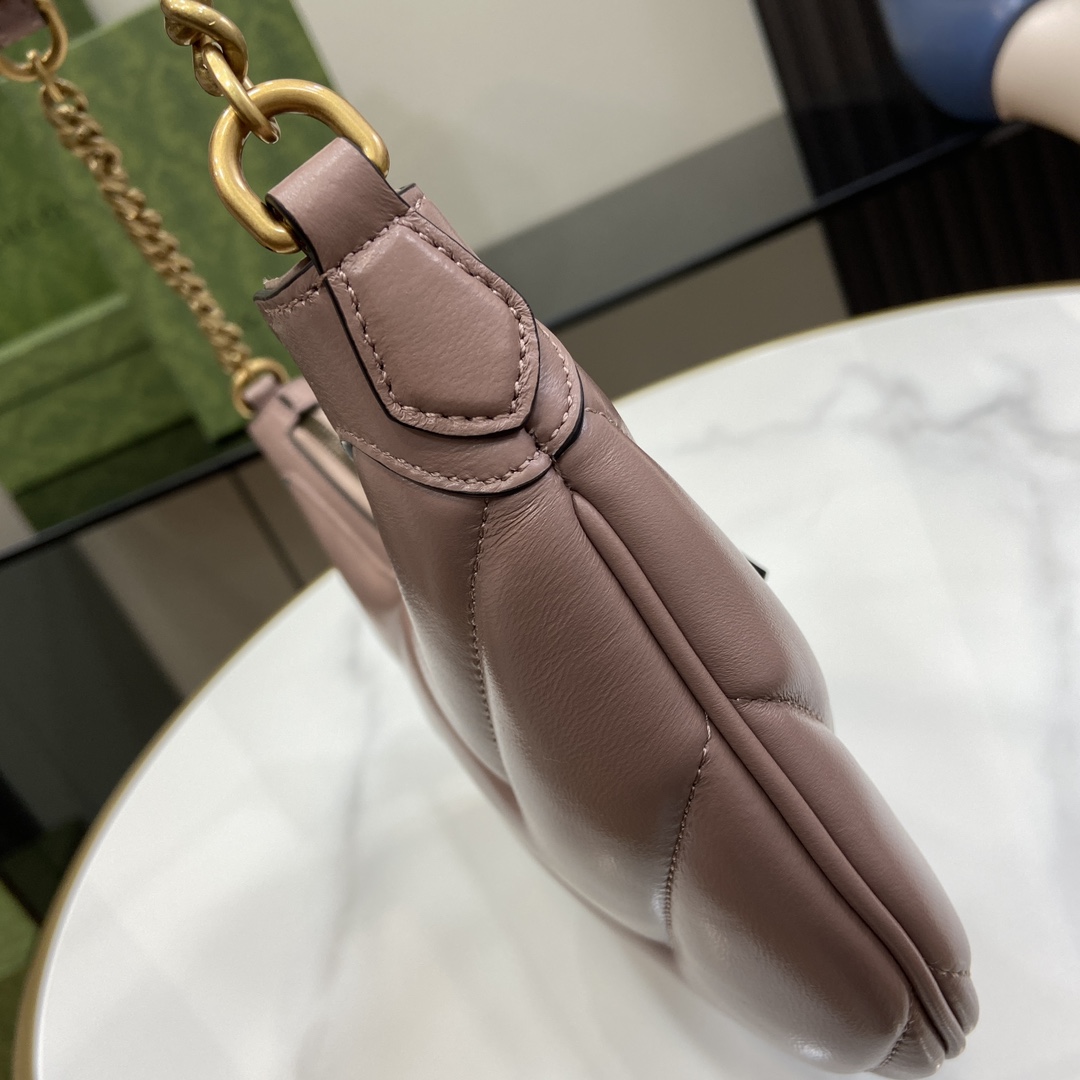 G*u*i gg marmont small shoulder bag