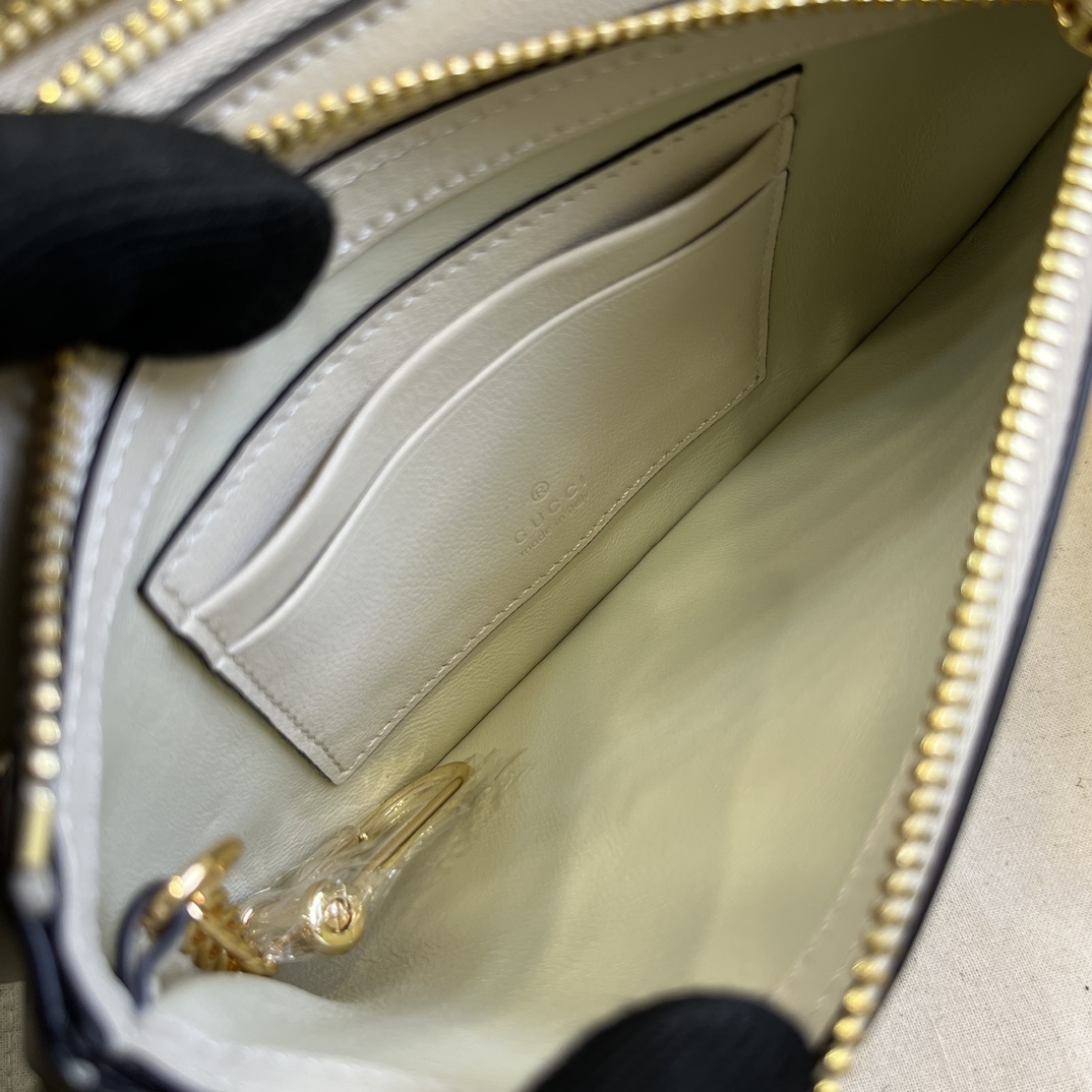 G*u*i blondie mini bag