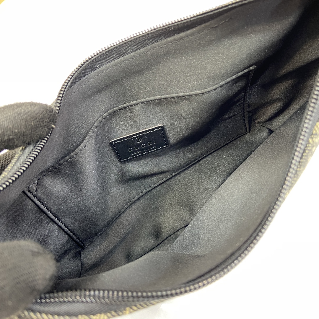 G*u*i horsebit slim small shoulder bag