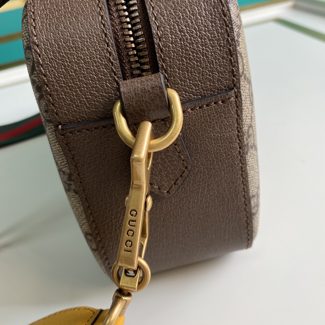 g*u*i neo vintage gg S*p*e messenger bag