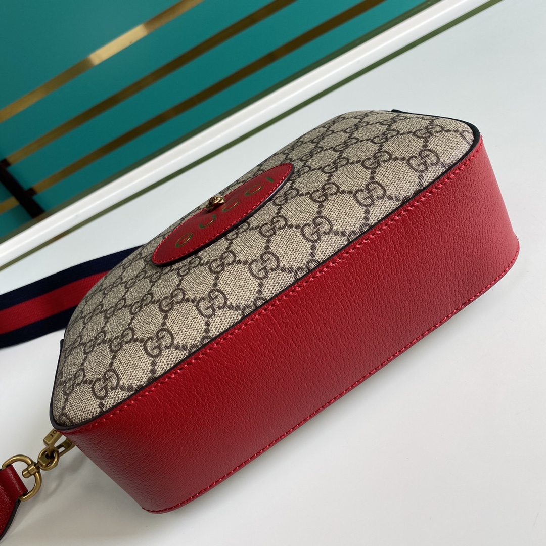 g*u*i neo vintage gg S*p*e messenger bag