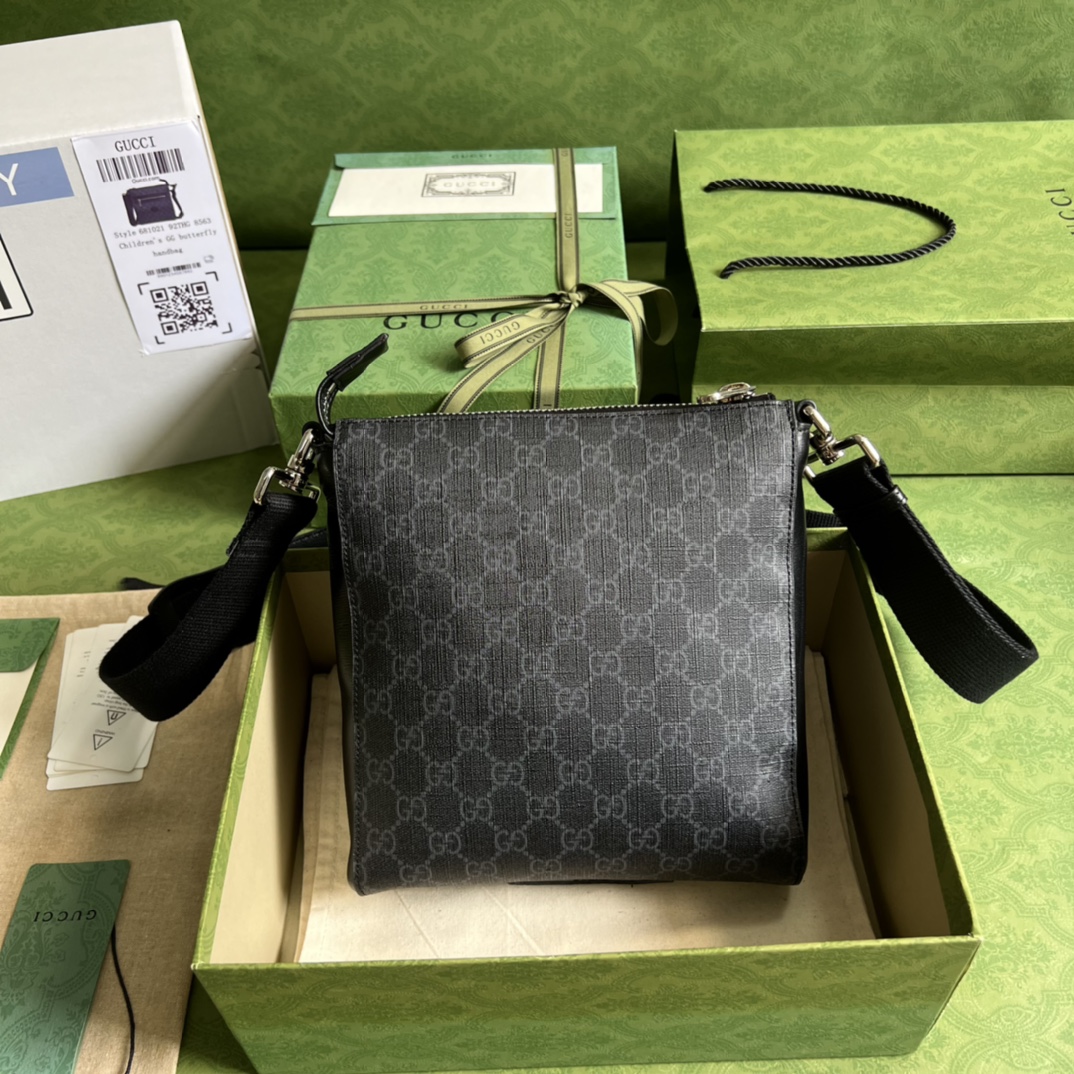 g*u*i gg S*p*e messenger bag