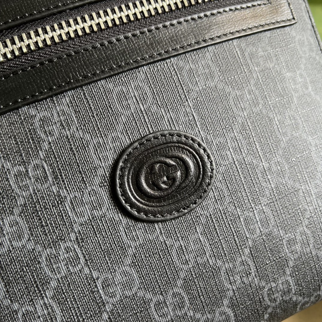 g*u*i gg S*p*e messenger bag