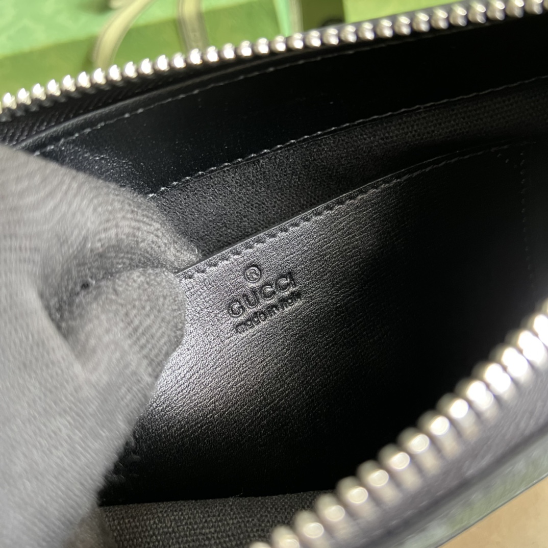 g*u*i gg S*p*e messenger bag