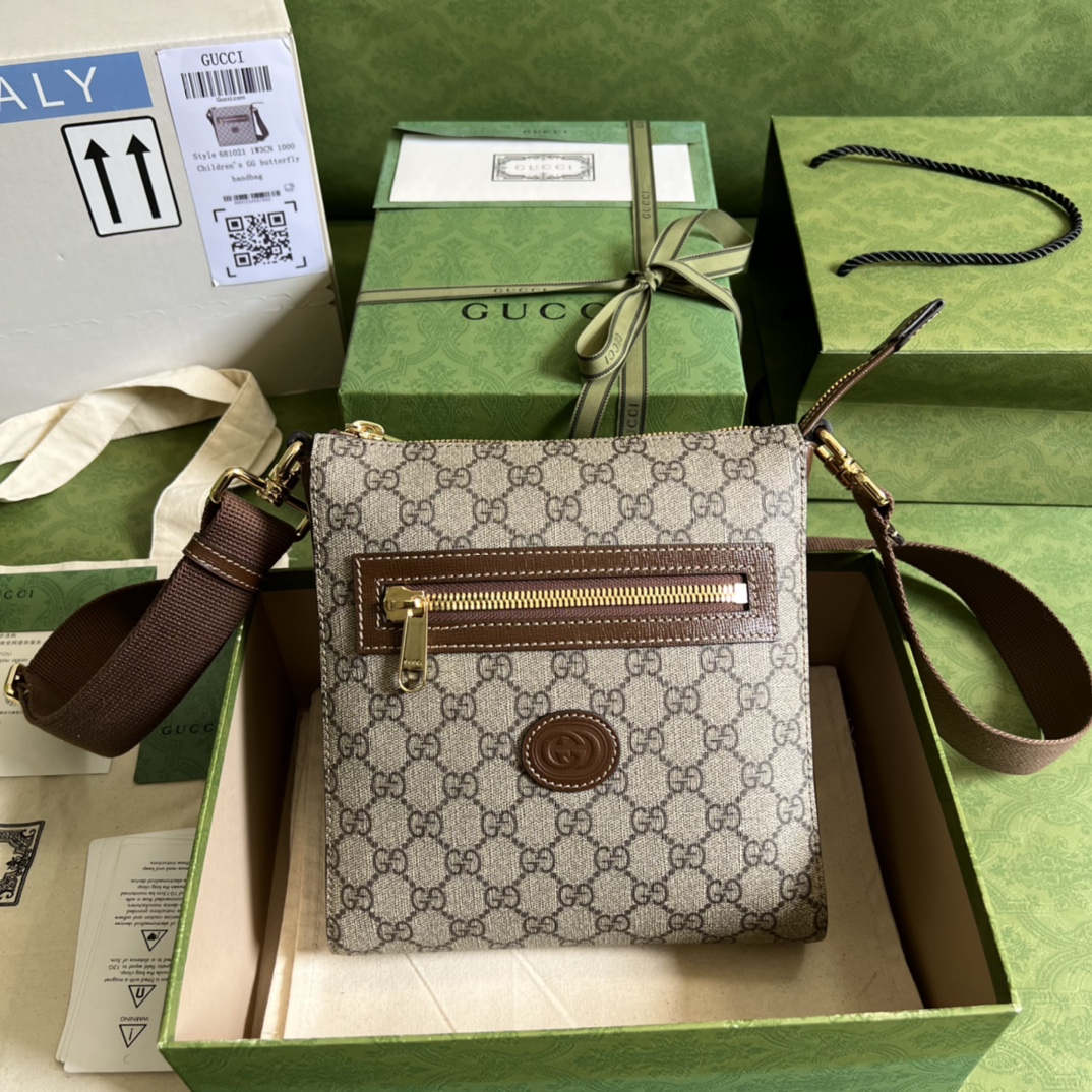 g*u*i gg S*p*e messenger bag