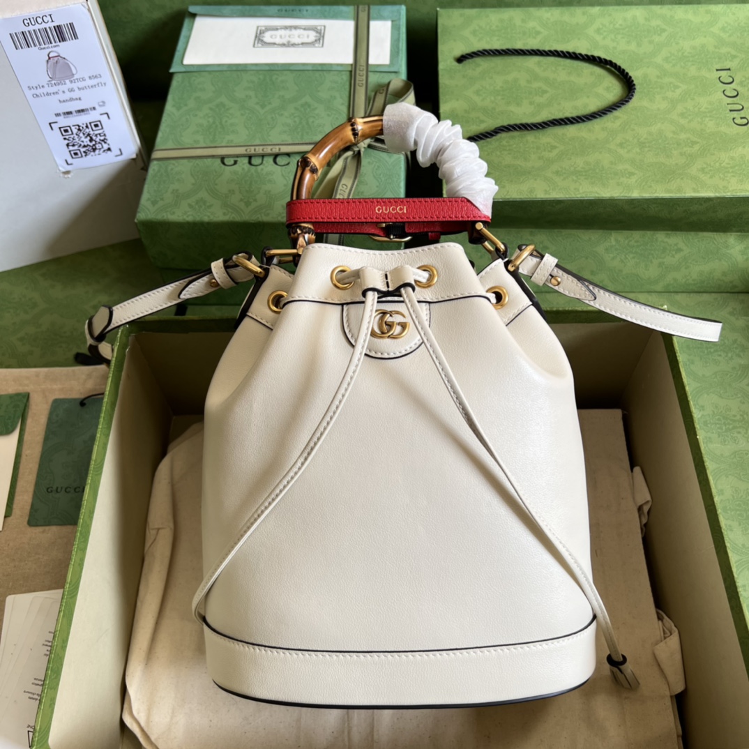 G*u*i diana bucket bag