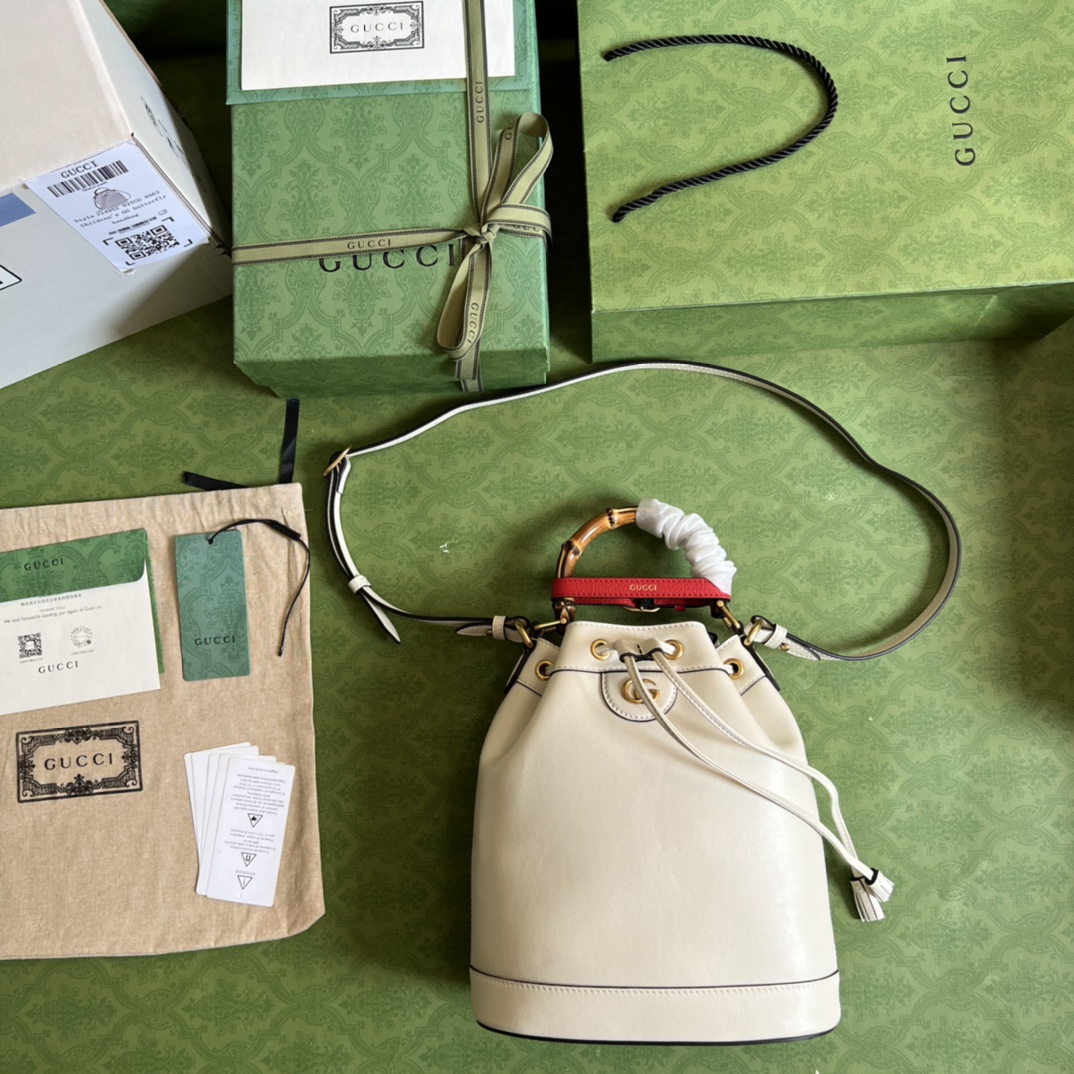 G*u*i diana bucket bag