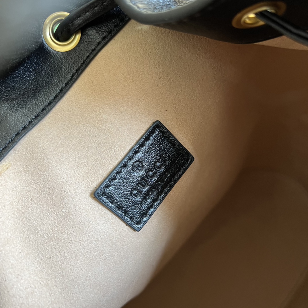 G*u*i diana bucket bag