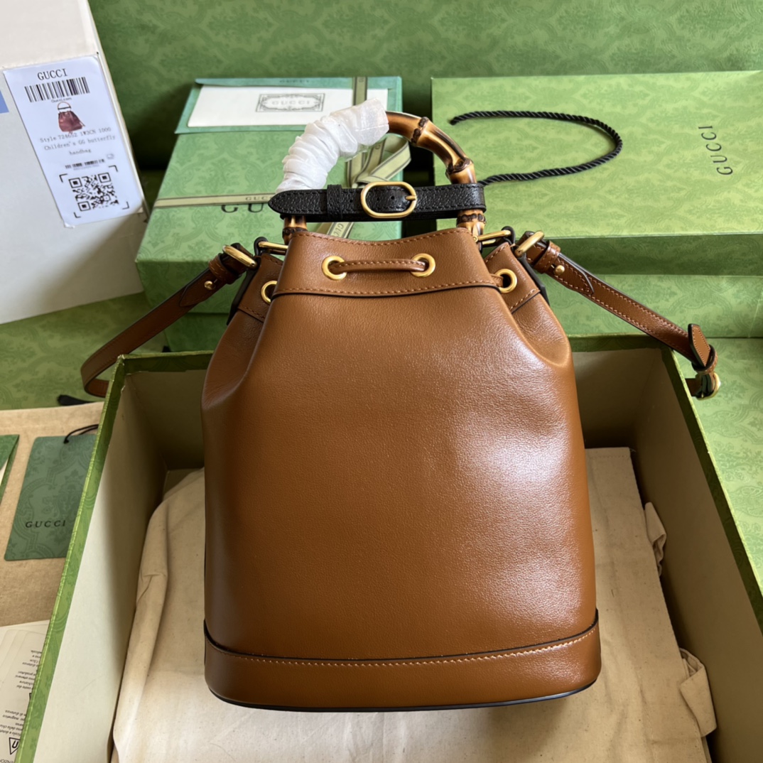 G*u*i diana bucket bag